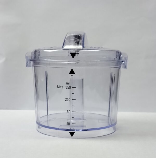 George Home GMC201W-18 Mini Chopper Container with lid on